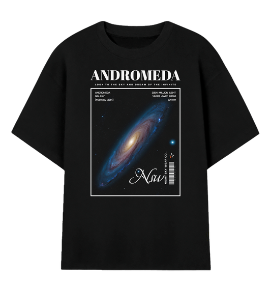 Camiseta Oversized Andromeda Galaxy
